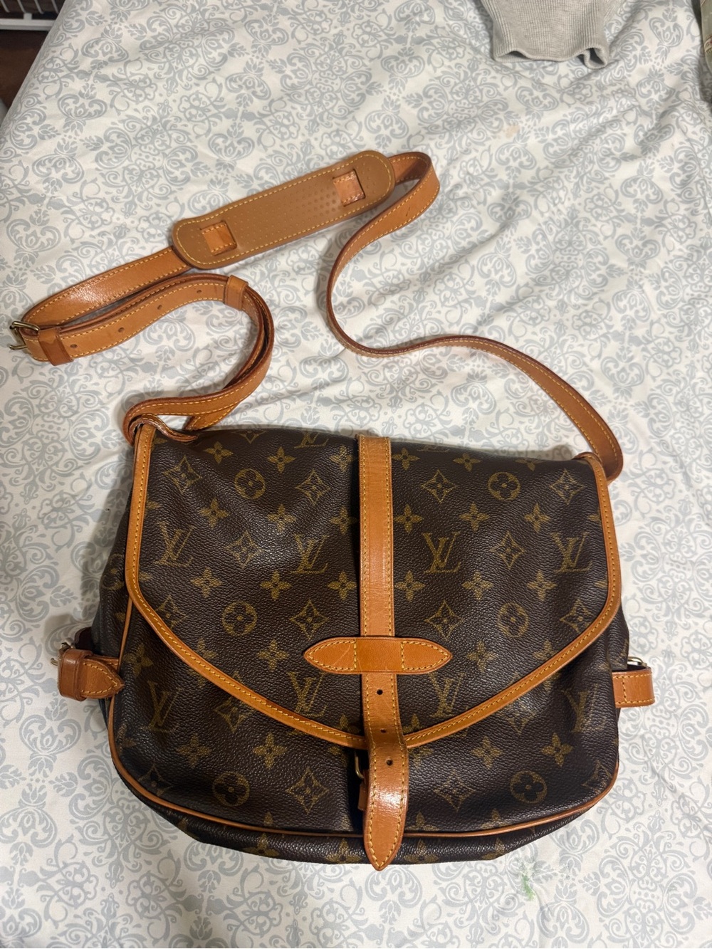 Louis vuitton Saumur double sided bag